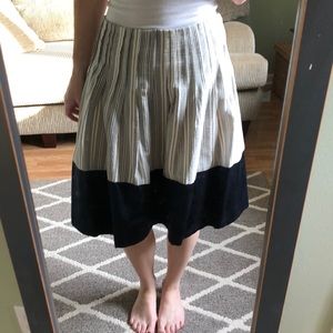 Vera Wang Lavender Label skirt